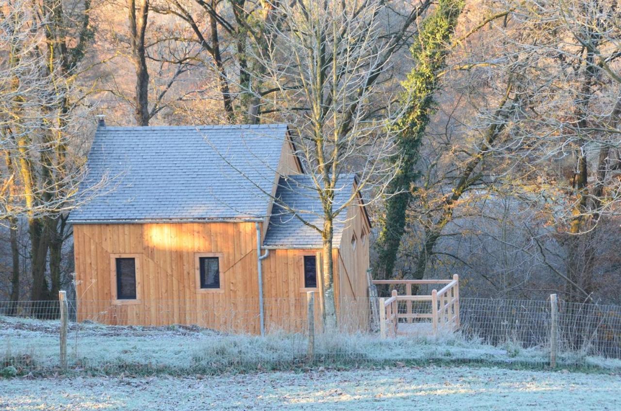 Les Cabanes Des Pierreux Hotel Gesves Exterior photo